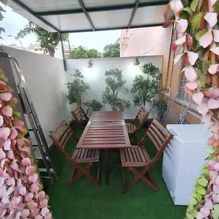 Precioso Con Patio. Málaga